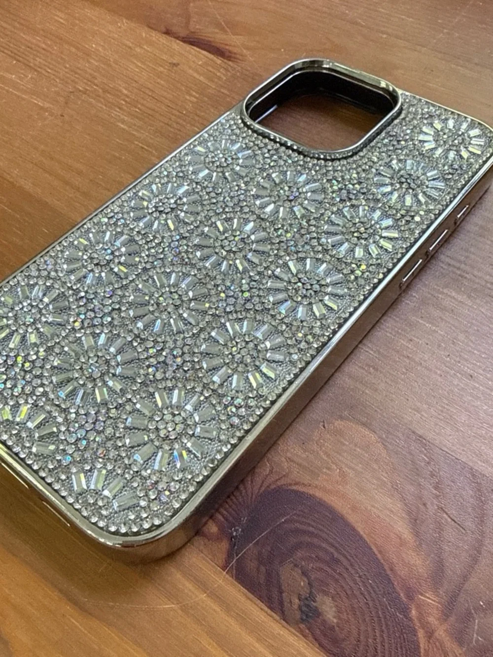 N/A glamorous silver